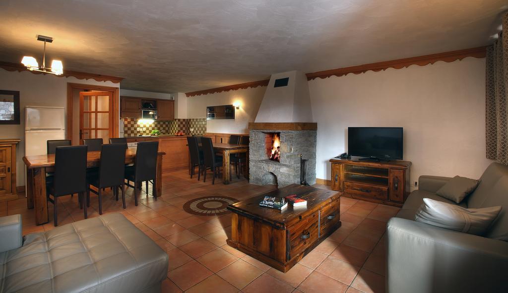 Des Neiges Plein Sud Aparthotel 4*